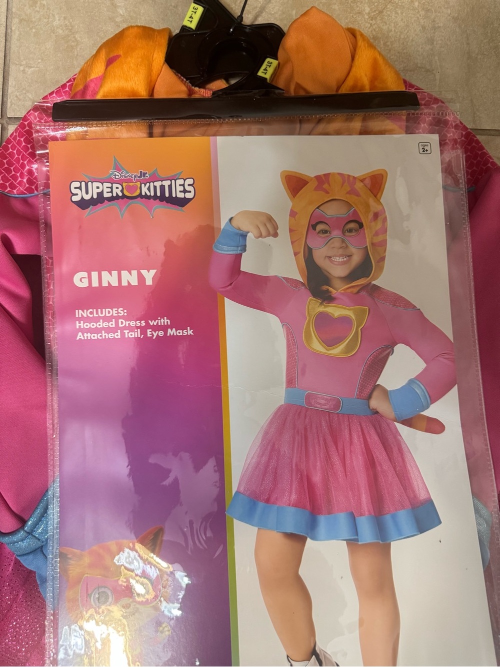 SuperKitties Ginny Costume - Picture 5 of 12